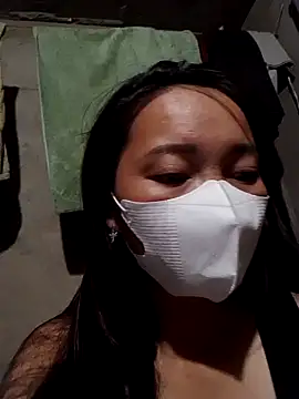 Phuongmyy online show from May 3, 2026, 1:36 pm