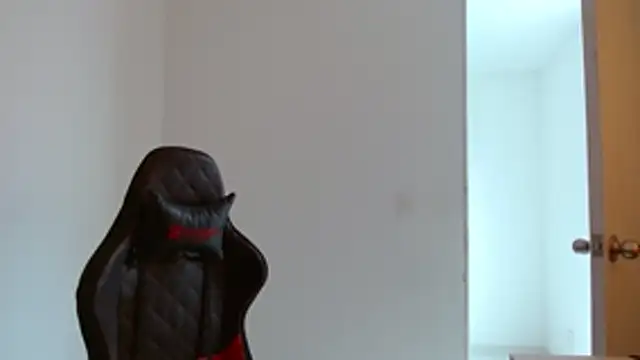 Snapshot of Lauren_Storm chatting on June 5, 2026, 6:24 pm Lauren Storm online show from June 5, 2026, 6:24 pm