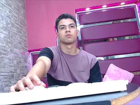 jeronimo hernandez online show from March 17, 2026, 8:56 pm