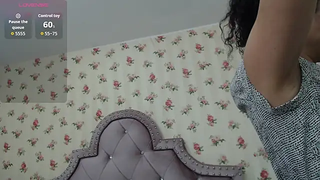 crystal watson0 online show from April 23, 2026, 1:02 pm