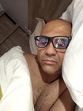 Guapo007sexy online show from April 18, 2026, 12:18 pm