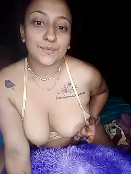 Katalinarodriguez online show from April 6, 2026, 3:13 am