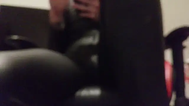 vitiligocockmasked online show from March 18, 2026, 10:21 pm