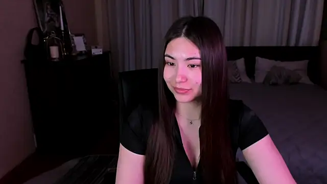 IceIcebabe  online show from May 11, 2026, 1:07 am