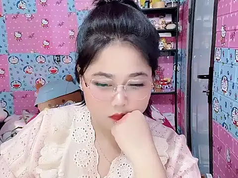 Snapshot of Nhanlu009 chatting on July 8, 2026, 2:07 pm Nhanlu009 online show from July 8, 2026, 2:07 pm