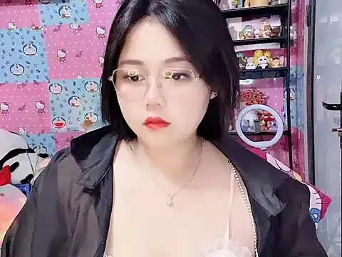 Snapshot of Nhanlu009 chatting on July 18, 2026, 12:58 pm Nhanlu009 online show from July 18, 2026, 12:58 pm