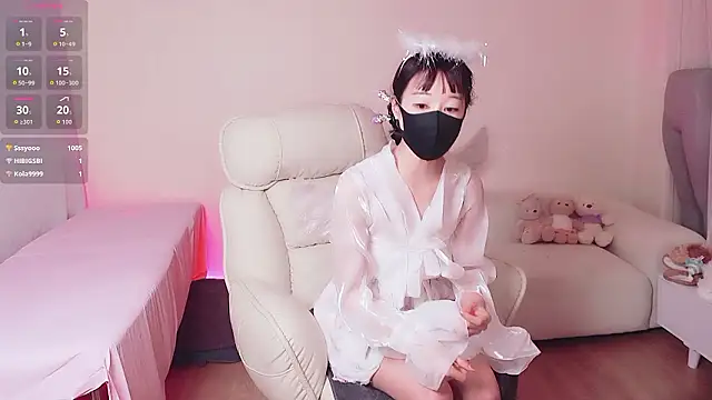 Snapshot of sexyjoy95 chatting on June 10, 2026, 10:49 am sexyjoy95 online show from June 10, 2026, 10:49 am