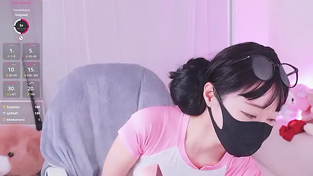 Snapshot of sexyjoy95 chatting on May 16, 2026, 5:28 am sexyjoy95 online show from May 16, 2026, 5:28 am