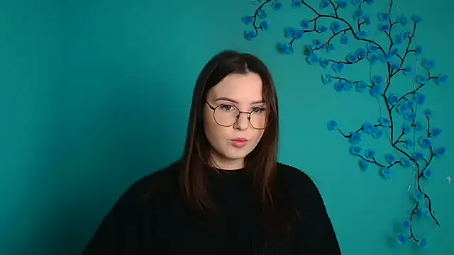 Nika nik a online show from March 24, 2026, 6:02 am