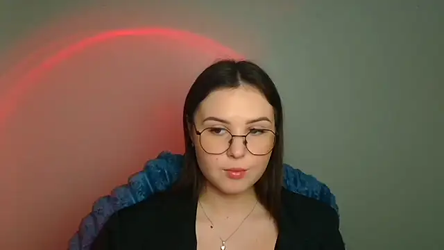 Nika nik a online show from March 27, 2026, 12:17 pm