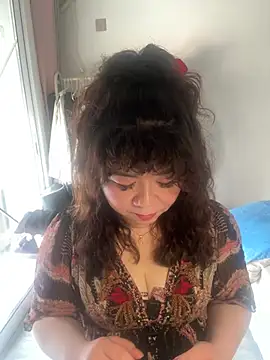 juzi198 online show from April 9, 2026, 6:41 am