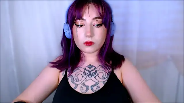 MistressEdith online show from May 3, 2026, 11:30 pm