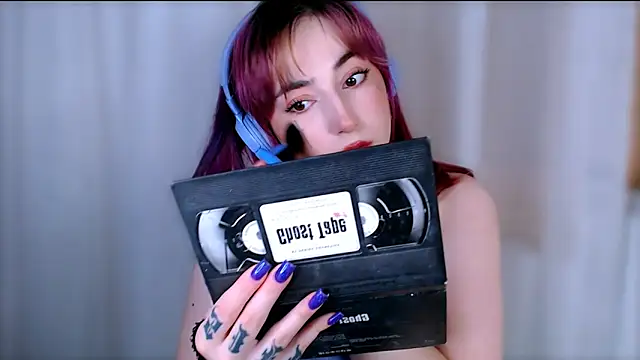 MistressEdith online show from May 27, 2026, 5:53 pm