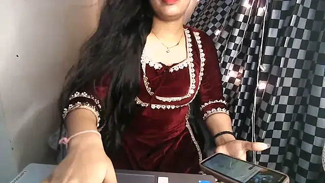 Snapshot of Ishika_baby_ chatting on July 28, 2026, 11:17 am Ishika baby online show from July 28, 2026, 11:17 am