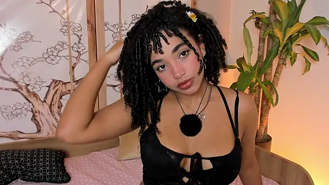 JazmyXXX online show from July 28, 2026, 8:34 pm