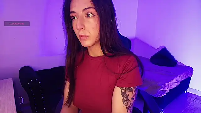 Snapshot of Nicolwhitee chatting on May 8, 2026, 11:58 am Nicolwhitee online show from May 8, 2026, 11:58 am