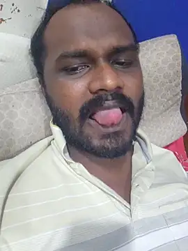 Snapshot of singletamilguy chatting on May 18, 2026, 6:45 pm singletamilguy online show from May 18, 2026, 6:45 pm
