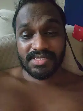 Snapshot of singletamilguy chatting on May 27, 2026, 10:11 am singletamilguy online show from May 27, 2026, 10:11 am