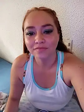 Snapshot of SabrinaVantress chatting on May 20, 2026, 5:21 pm SabrinaVantress online show from May 20, 2026, 5:21 pm
