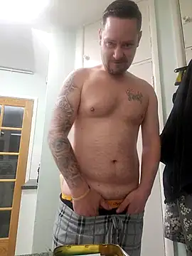 remy19866 online show from April 7, 2026, 9:49 pm