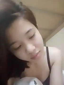 Luna beautifullll online show from March 19, 2026, 2:44 am