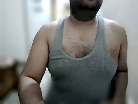 Snapshot of chubby_guy_1999 chatting on March 19, 2026, 8:53 pm chubby guy 1999 online show from March 19, 2026, 8:53 pm