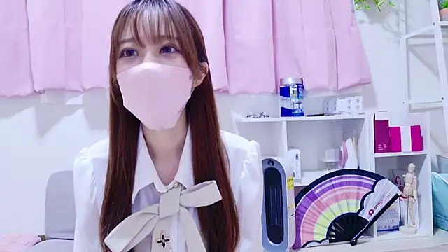 Snapshot of RIRI_23 chatting on March 25, 2026, 6:13 am RIRI 23 online show from March 25, 2026, 6:13 am