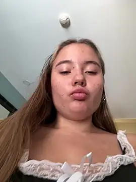 Snapshot of Mrs_Lust chatting on March 28, 2026, 7:09 am Mrs Lust online show from March 28, 2026, 7:09 am