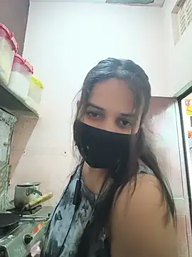 REENA-STRIP online show from May 16, 2026, 6:56 am