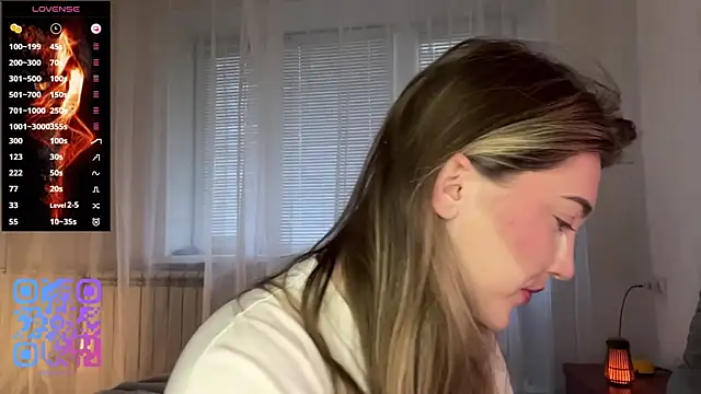 1Kellynaive online show from April 20, 2026, 3:13 pm