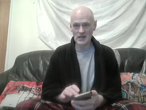 Useless Wanker online show from June 2, 2026, 1:16 am