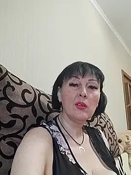 HelgaDennis online show from July 21, 2026, 6:15 am
