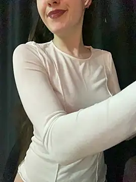 Snapshot of shrie_beverlyy045 chatting on April 5, 2026, 1:34 am shrie beverlyy045 online show from April 5, 2026, 1:34 am