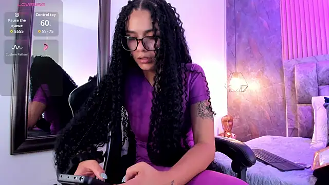 alina sauvage online show from May 24, 2026, 7:58 pm