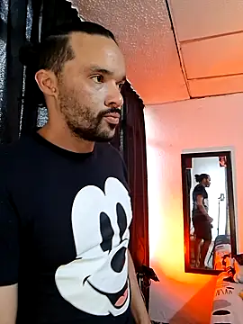 Snapshot of old_soul_and_young_spirit chatting on March 26, 2026, 7:34 pm old soul and young spirit online show from March 26, 2026, 7:34 pm