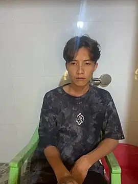 Nguyencuong1999 online show from June 29, 2026, 4:17 pm