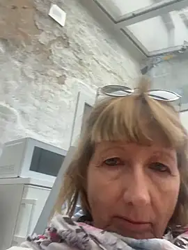 Snapshot of MatureKim chatting on March 21, 2026, 2:10 pm MatureKim online show from March 21, 2026, 2:10 pm