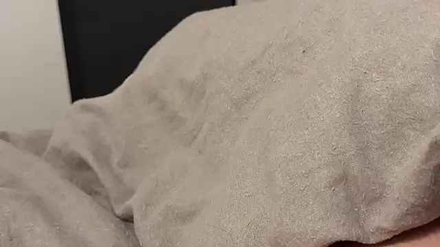 Snapshot of duponslecoquin chatting on March 25, 2026, 1:06 am duponslecoquin online show from March 25, 2026, 1:06 am