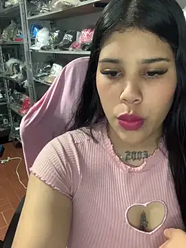 Snapshot of venuslaferte_ chatting on March 21, 2026, 11:25 am venuslaferte online show from March 21, 2026, 11:25 am