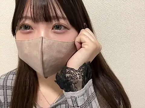 y-u-r-a-33 online show from March 23, 2026, 3:06 am