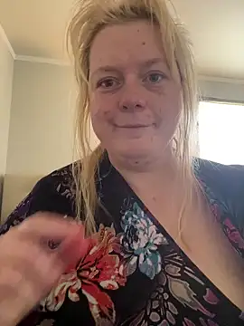 NexusStarStriker online show from June 4, 2026, 10:58 pm