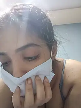 sanayabose7 online show from July 31, 2026, 11:09 am