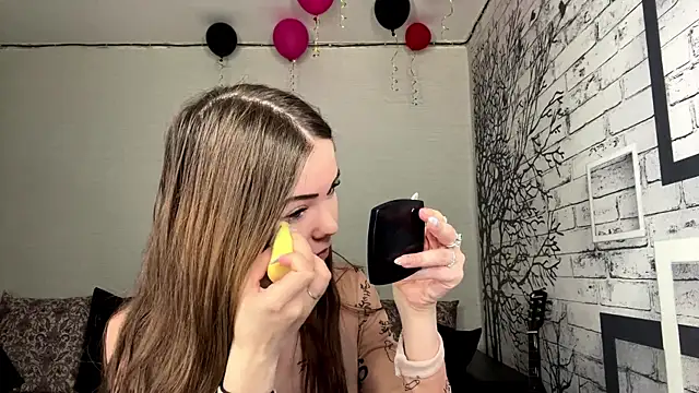 Snapshot of ElmiraDabato chatting on April 15, 2026, 3:23 am ElmiraDabato online show from April 15, 2026, 3:23 am