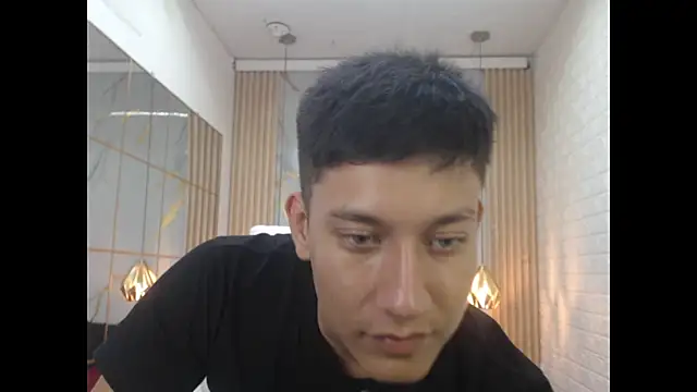 Snapshot of DominantBoy4 chatting on March 30, 2026, 2:46 am DominantBoy4 online show from March 30, 2026, 2:46 am