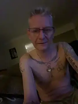 Snapshot of kurtyhotty chatting on March 21, 2026, 1:18 am kurtyhotty online show from March 21, 2026, 1:18 am