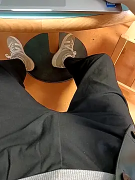 Fun yacine online show from March 27, 2026, 7:28 am