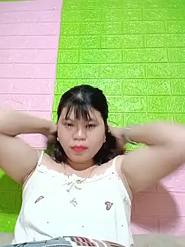 Dumi 009 online show from May 15, 2026, 4:27 pm