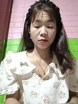 AmyLinee01 online show from June 1, 2026, 7:19 am