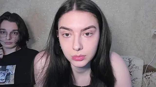 Snapshot of muuur_love231 chatting on May 7, 2026, 12:37 am muuur love231 online show from May 7, 2026, 12:37 am