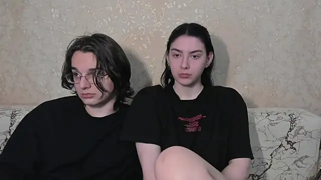 Snapshot of muuur_love231 chatting on April 9, 2026, 11:38 am muuur love231 online show from April 9, 2026, 11:38 am